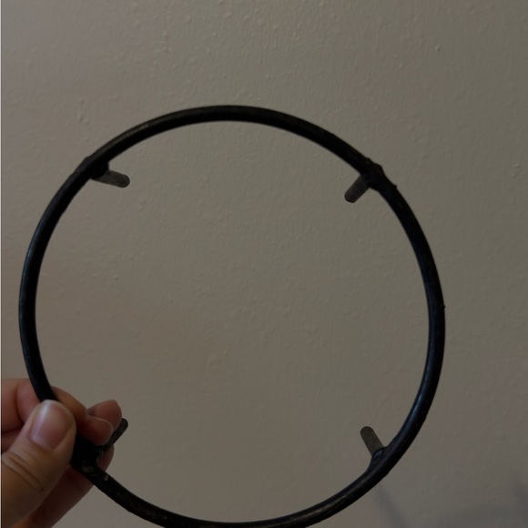 Handmade African Ukhamba Basket with Lid & Stand - Picture 9 of 10